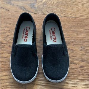 Girls Cienta Slip on Sneakers